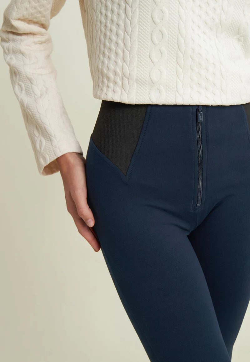 WR.UP Push-Up High Waist Skinny 7/8 Pant With Elastic Waist Band Inlay - Dark Sapphire Blue
