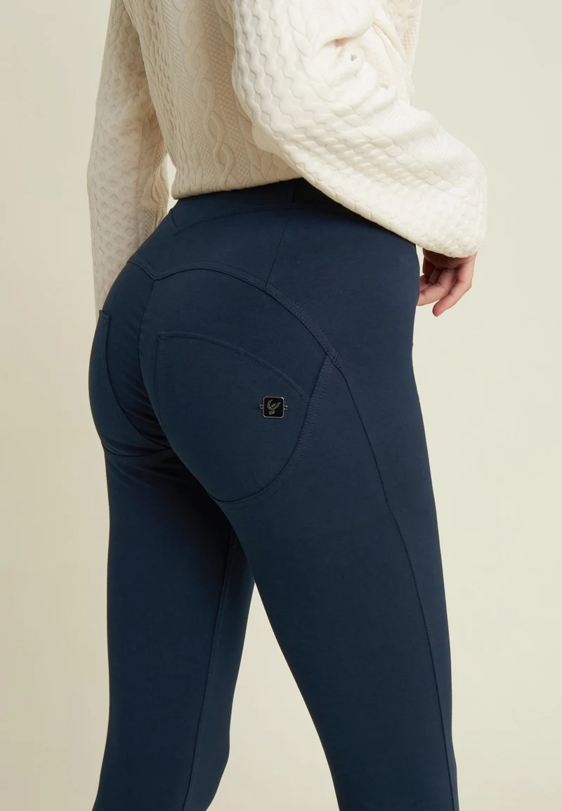 WR.UP Push-Up High Waist Skinny 7/8 Pant With Elastic Waist Band Inlay - Dark Sapphire Blue