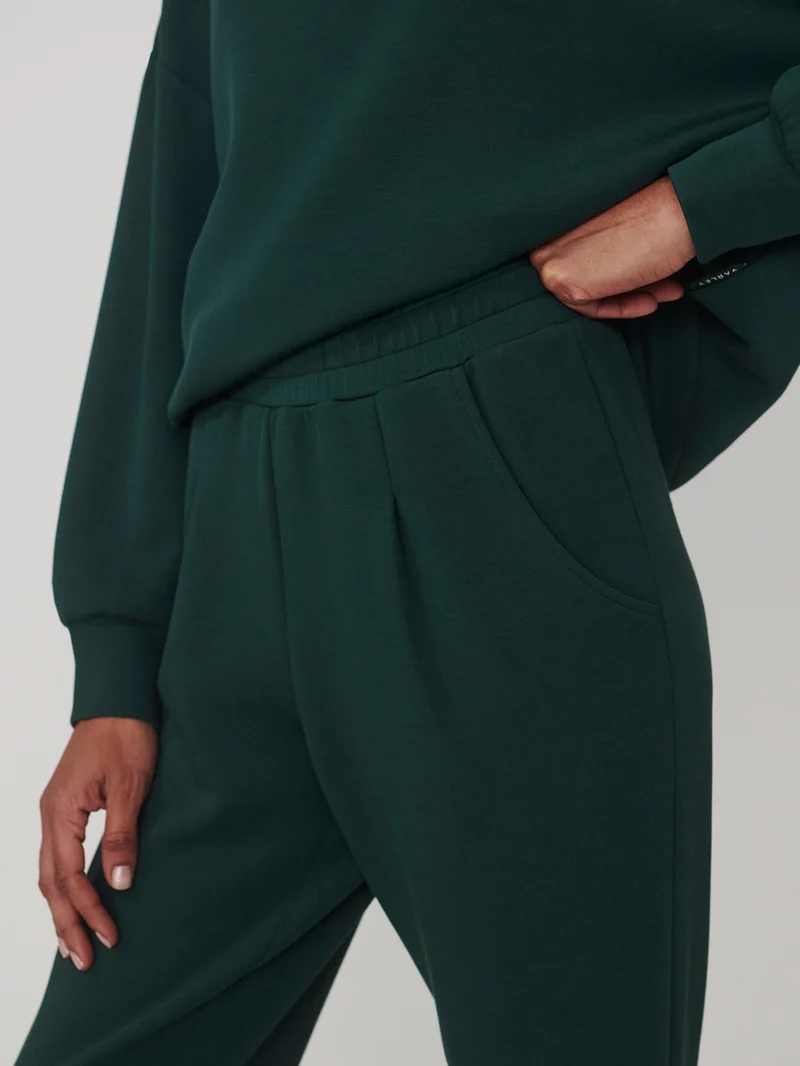 The Rolled Cuff Pant 25