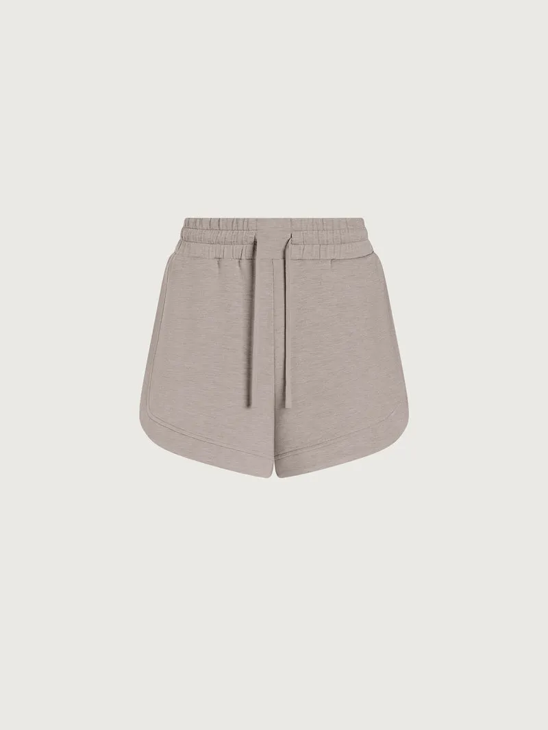 Ollie High Rise Short 3.5