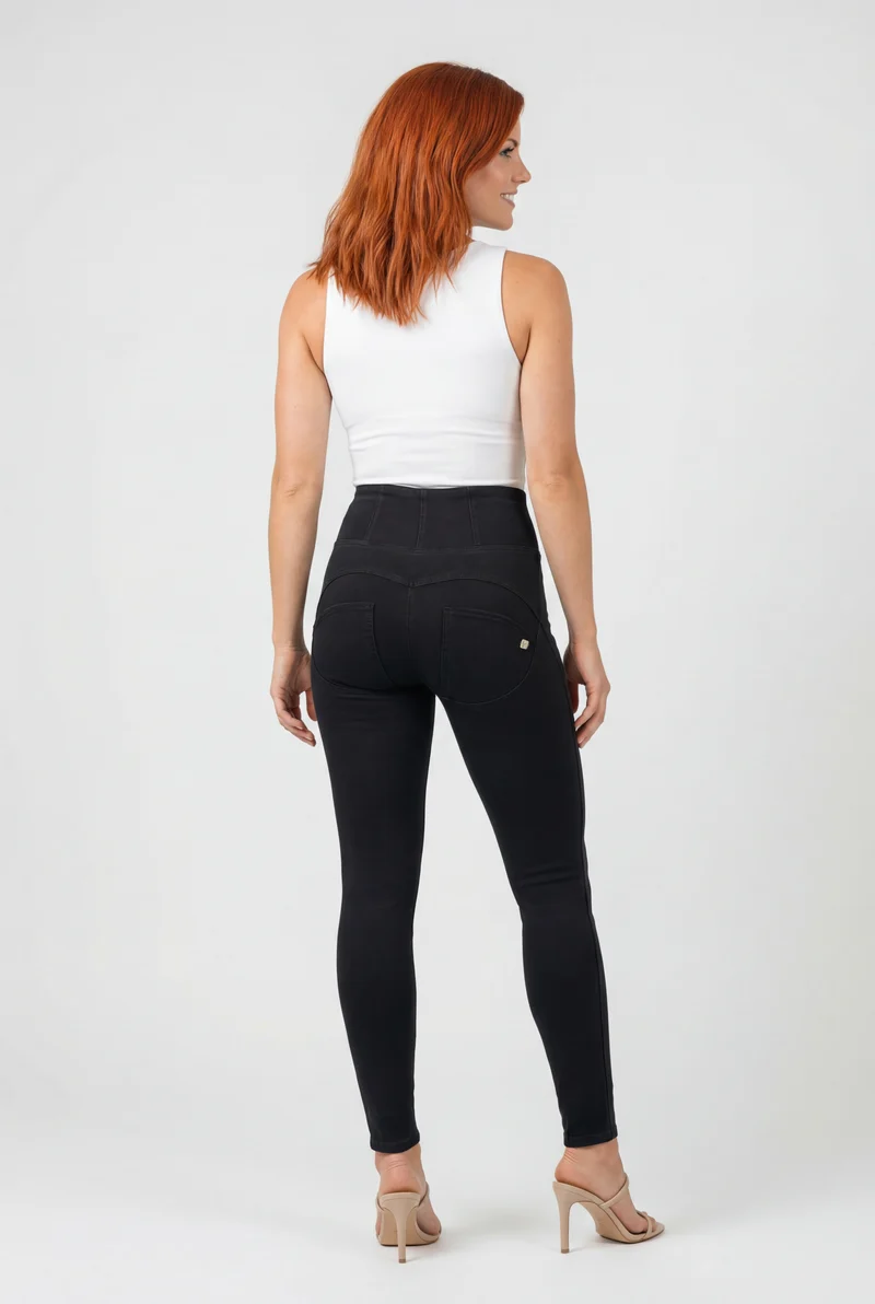 WR.UP Push-Up Super High Waist Skinny Denim Jeans - Denim Black - Black Seam