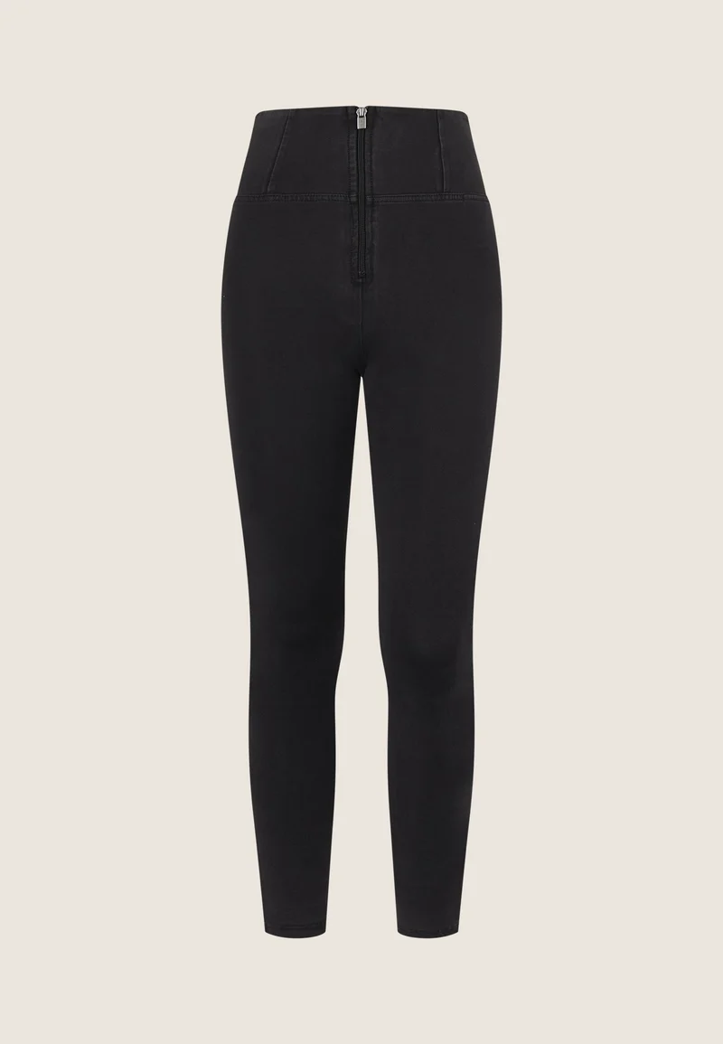 WR.UP Push-Up Super High Waist Skinny Denim Jeans - Denim Black - Black Seam
