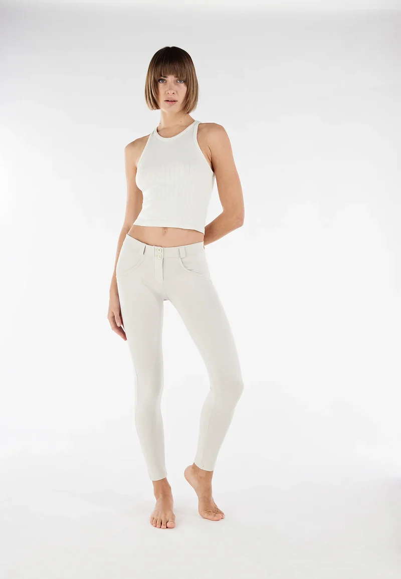 WR.UP Push-Up Regular Waist Skinny Pants - Moonbeam Beige