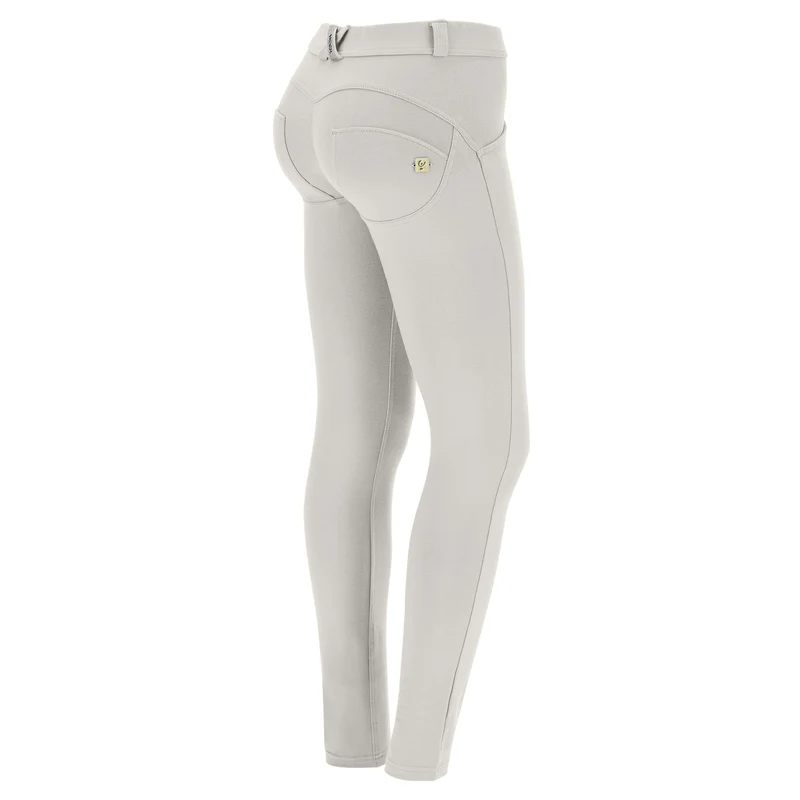 WR.UP Push-Up Regular Waist Skinny Pants - Moonbeam Beige
