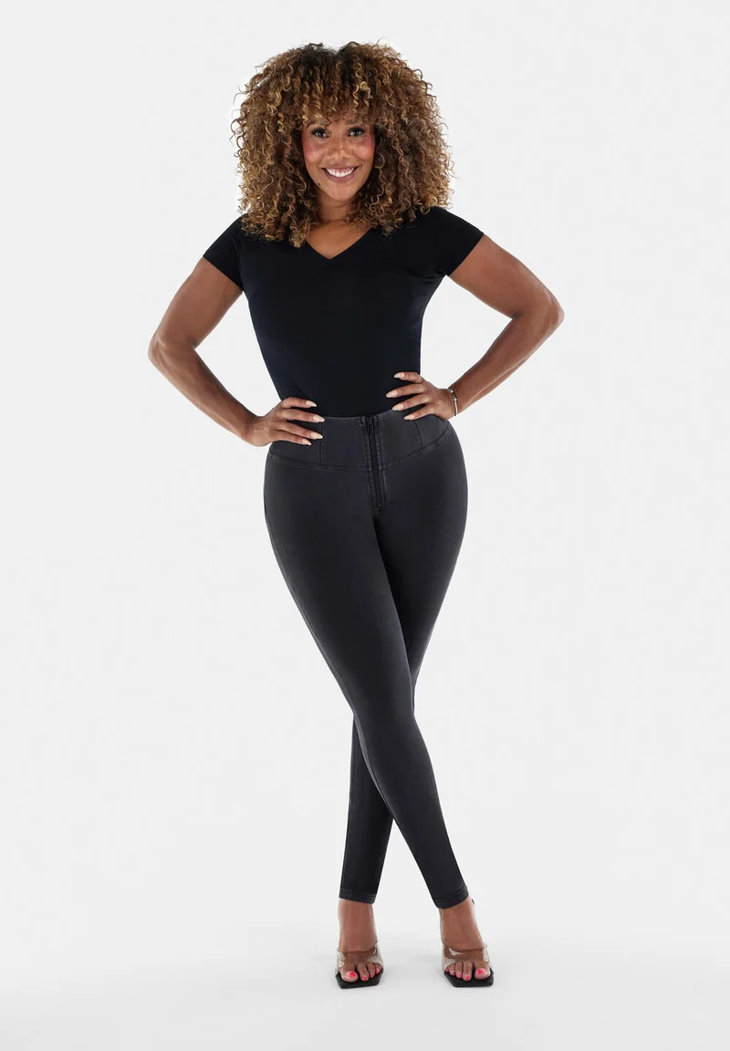 WR.UP Push-Up High Waist Skinny Denim Jeans - Denim Black - Black Seam