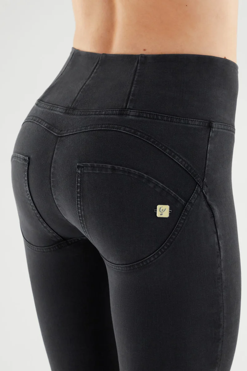 WR.UP Push-Up High Waist Skinny Denim Jeans - Denim Black - Black Seam