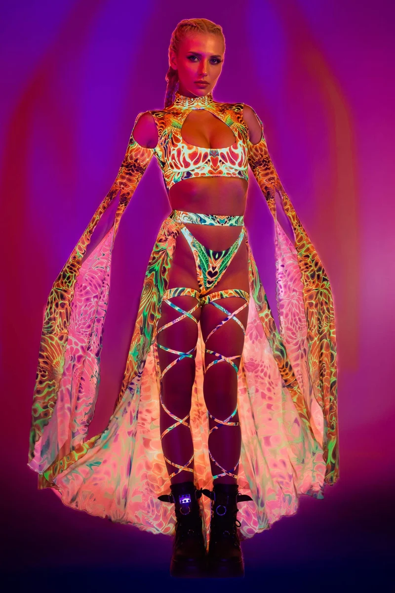 Ember Storm Maxi Sleeve Set