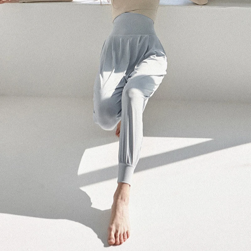 Olivenorma Ultra High Waist Pleated Loose Harem Jogger Yoga Damenhose