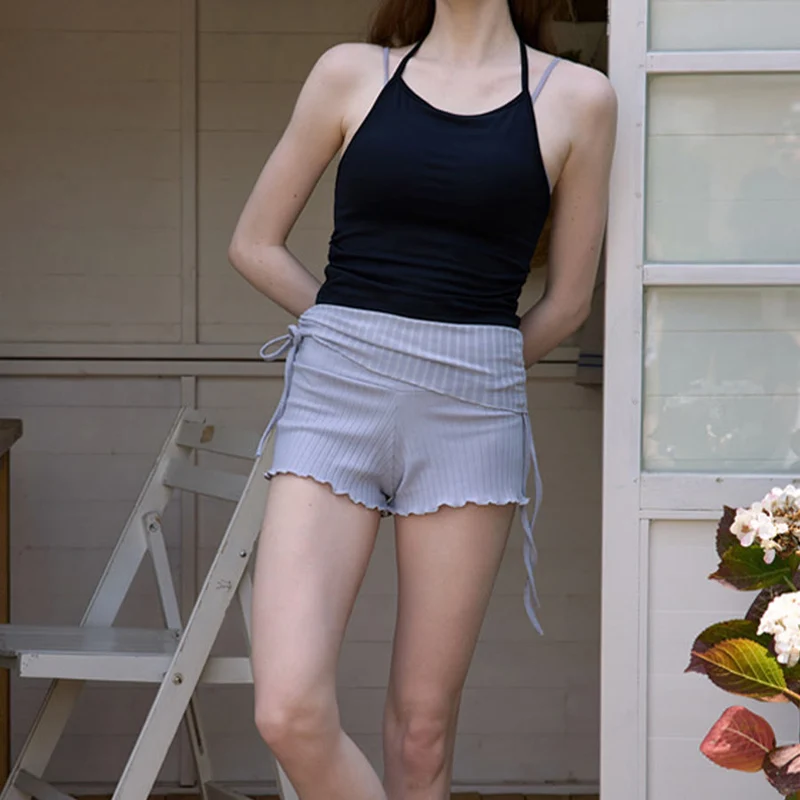 Olivenorma Shorts für Damen, lässig und bequem, mit umklappbarem Bund, Raffungen an der Seite und Kordelzug, ideal für Yoga.