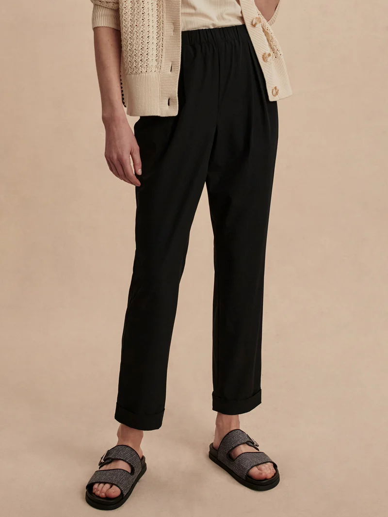Lightweight Stretch Pleated Travel Pant Regular