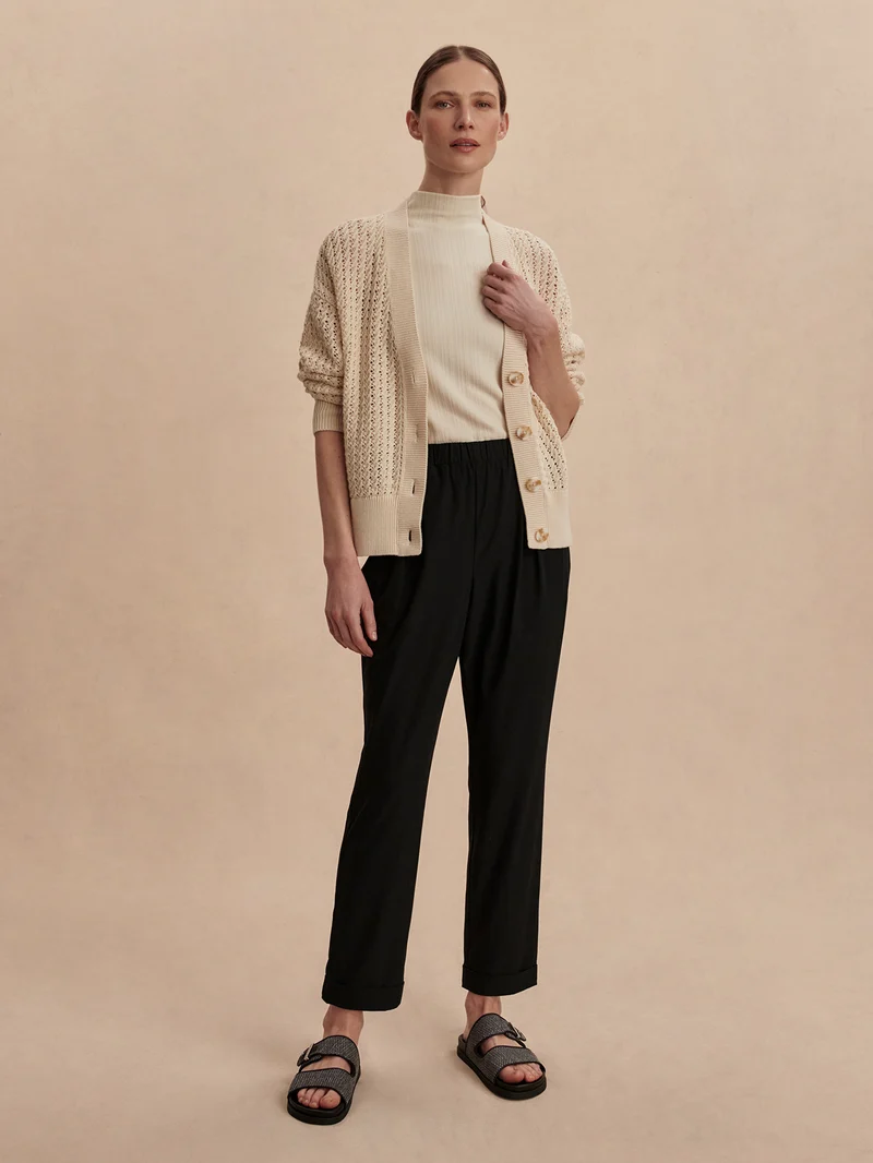 Lightweight Stretch Pleated Travel Pant Long