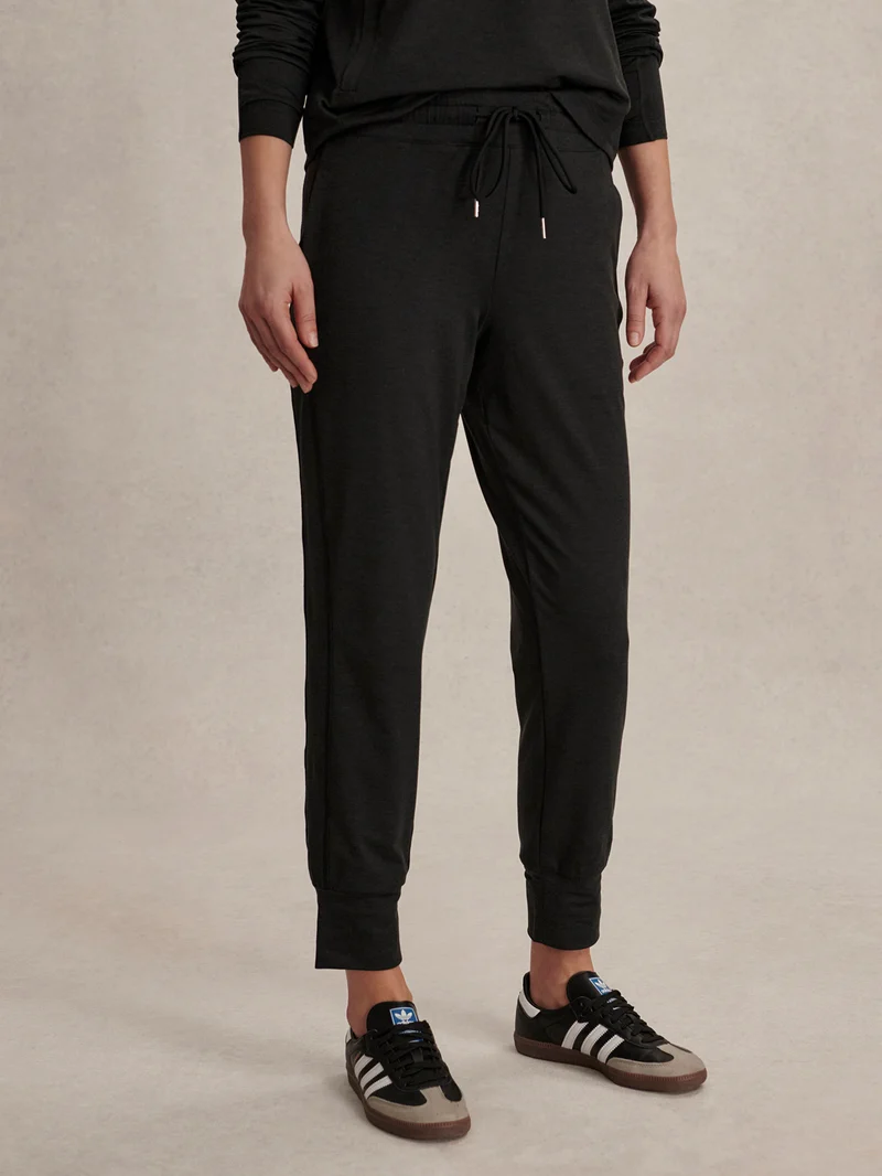 Aisling Active Jogger 27