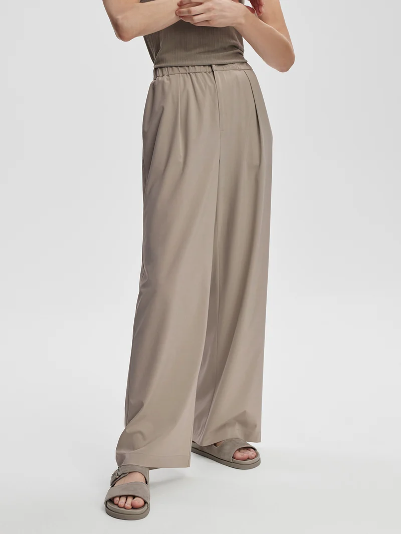 Lightweight Stretch Wide Leg Travel Pant Long
