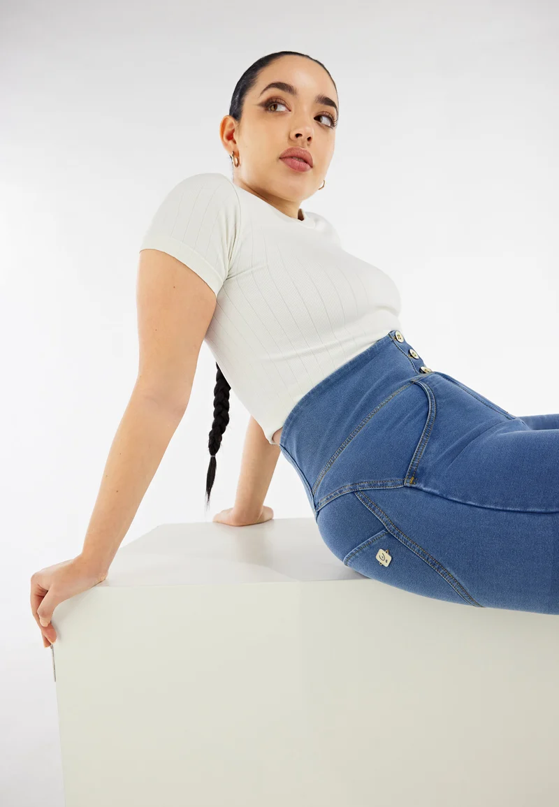 WR.UP Curvy Push-Up Button High Waist Skinny Denim Jeans - Denim Light Blue - Yellow Seam