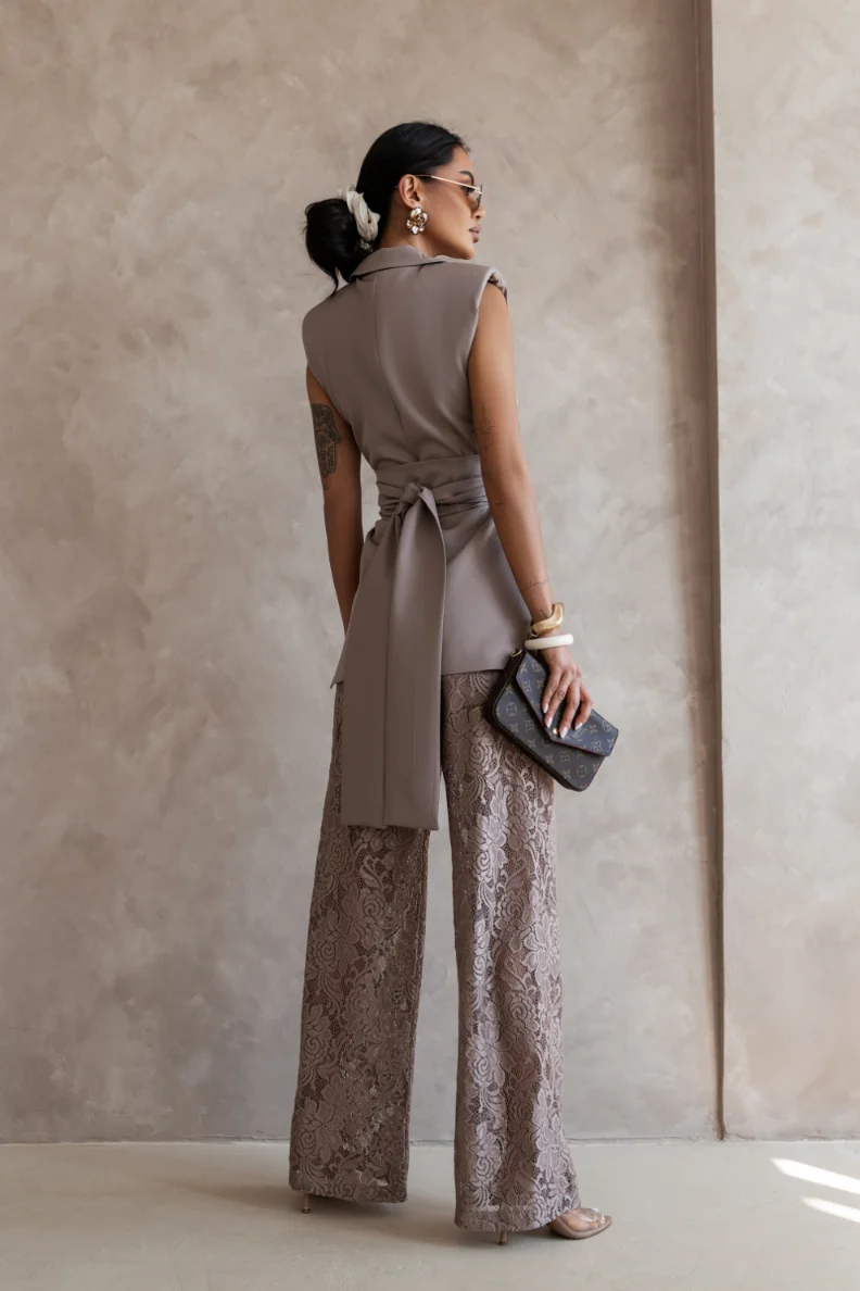 Zweiteiler Set Taupe mit Weste und weiter Hose