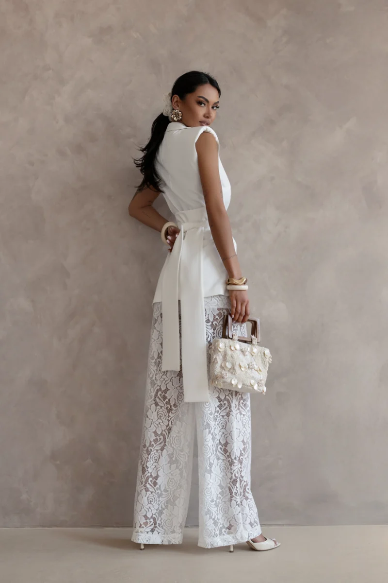 Damen Set Ecru mit Weste und Hose aus Spitze