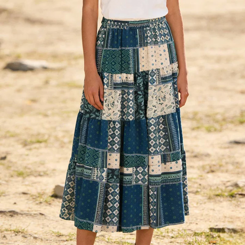 Olivenorma Boho-Maxikleid mit Paisley-Patchwork-Print, hoher Taille und Stufenrock für Damen