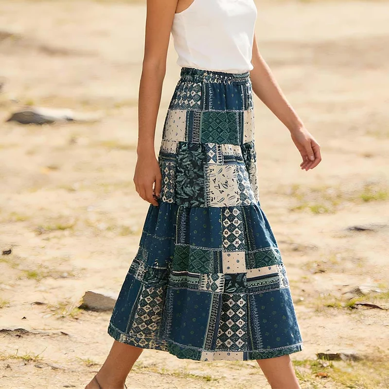 Olivenorma Boho-Maxikleid mit Paisley-Patchwork-Print, hoher Taille und Stufenrock für Damen