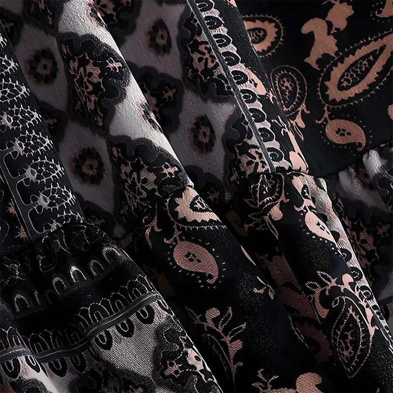 Olivenorma Boho-Maxikleid mit Paisley-Patchwork-Print, hoher Taille und Stufenrock für Damen