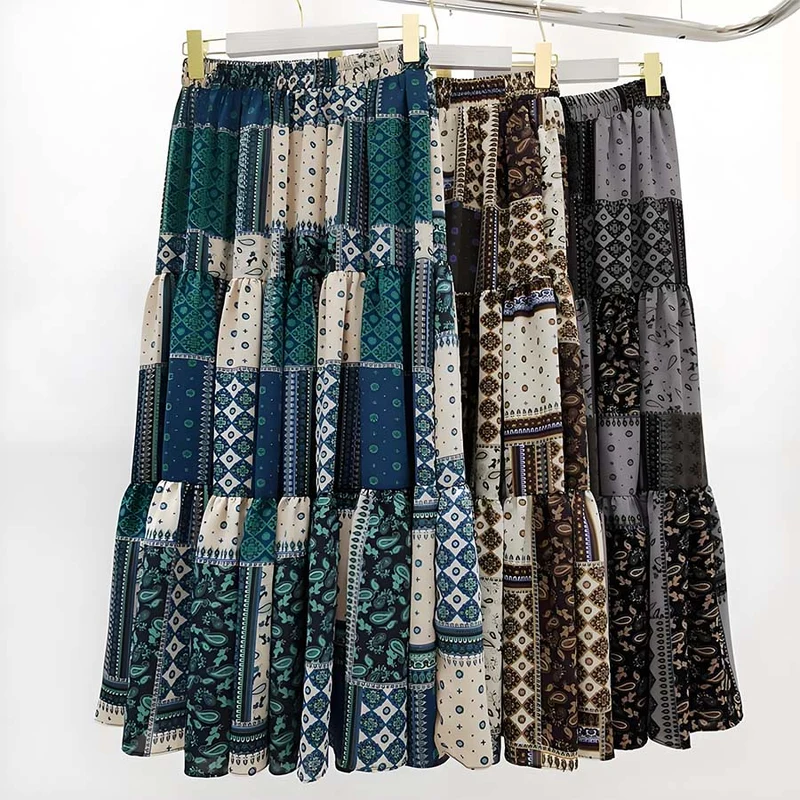 Olivenorma Boho-Maxikleid mit Paisley-Patchwork-Print, hoher Taille und Stufenrock für Damen