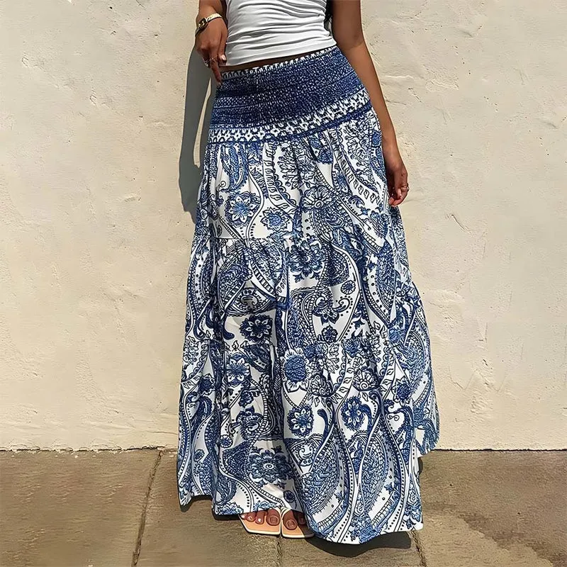 Olivenorma Boho-Maxikleid mit Paisley-Print, hoher Taille, gerafftem Saum und Stufenrock für Damen