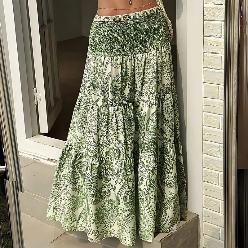 Olivenorma Boho-Maxikleid mit Paisley-Print, hoher Taille, gerafftem Saum und Stufenrock für Damen
