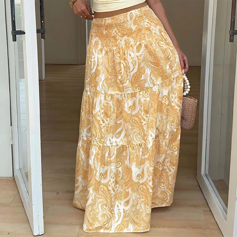 Olivenorma Boho-Maxikleid mit Paisley-Print, hoher Taille, gerafftem Saum und Stufenrock für Damen