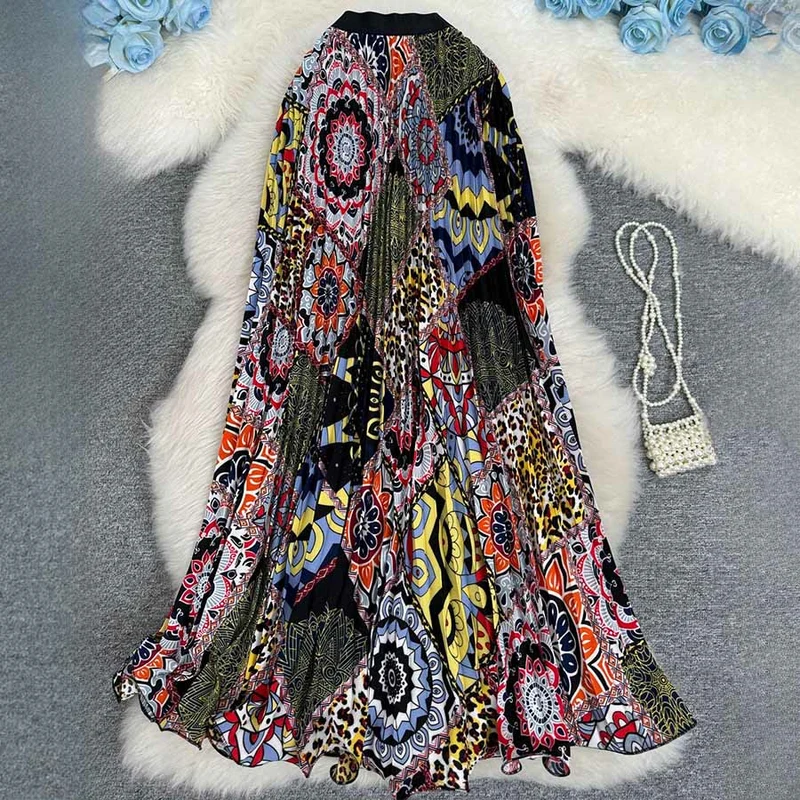 Olivenorma Boho-Maxikleid mit Patchwork-Print, hoher Taille und Falten