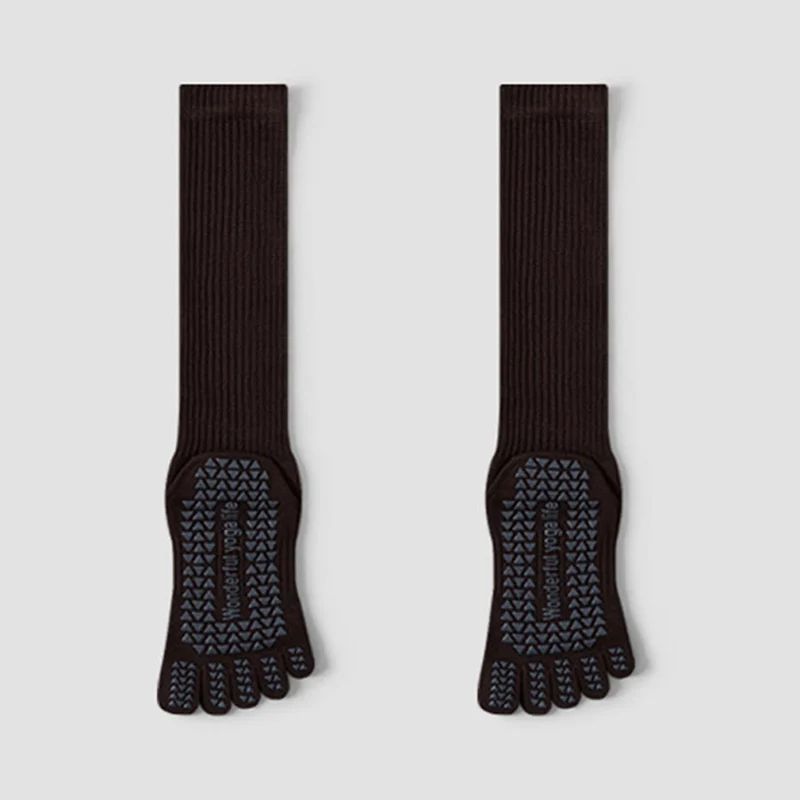 Olivenorma Mid-Calf Five-Toe Atmungsaktive Baumwoll-Yogasocken für Damen mit rutschfestem Griff, hygienischem Komfort und wadenhohem Schaft