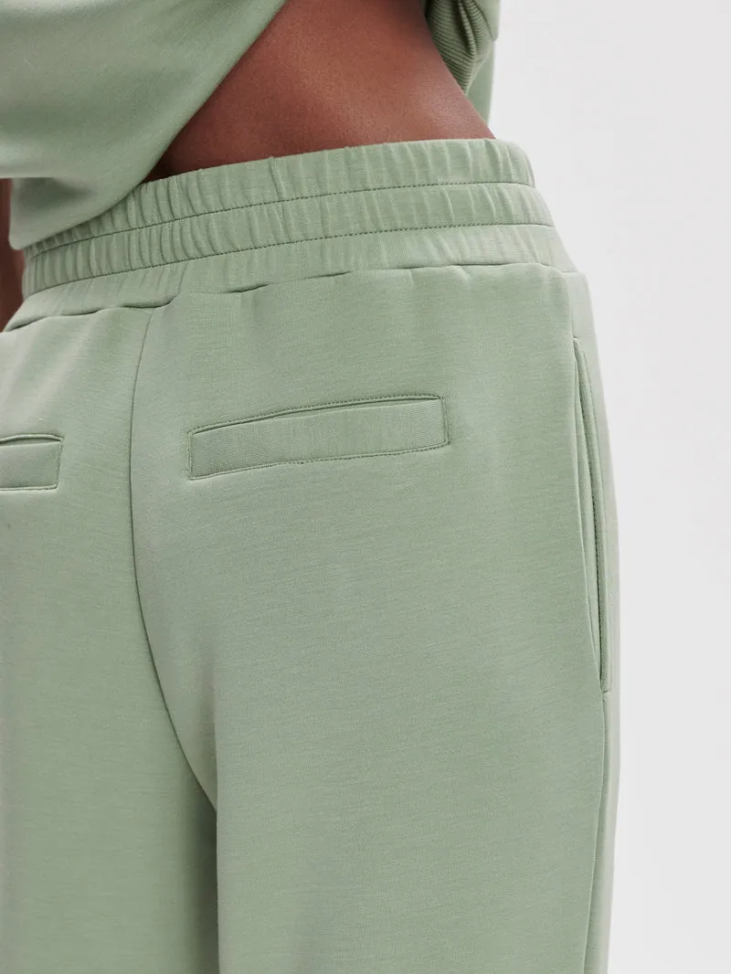 The Slim Cuff Pant 25