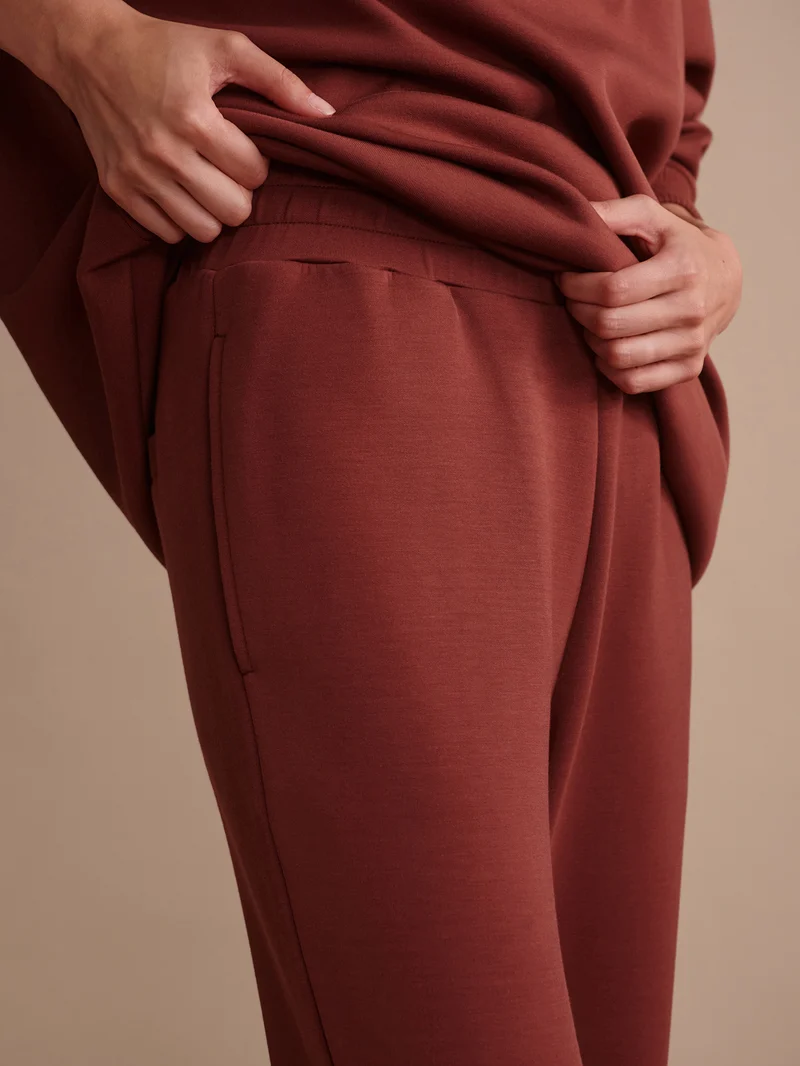 The Slim Cuff Pant 25