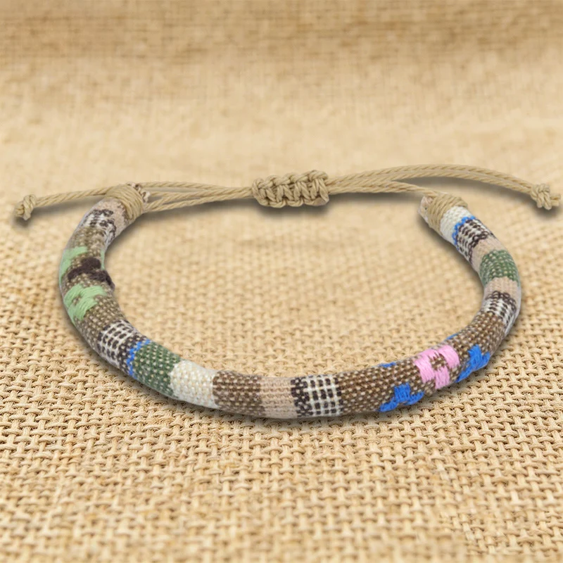 Olivenorma Armband im Bohemian-Ethno-Stil, handgefertigt aus Baumwollgarn, Freundschaftsarmband geflochten