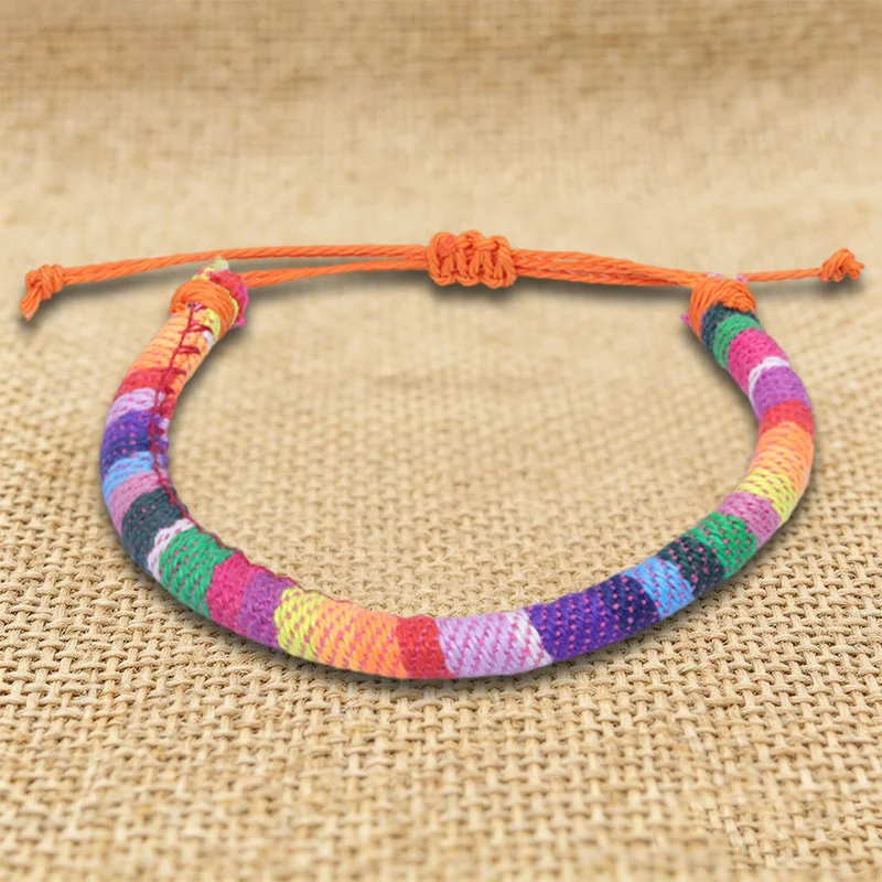 Olivenorma Armband im Bohemian-Ethno-Stil, handgefertigt aus Baumwollgarn, Freundschaftsarmband geflochten