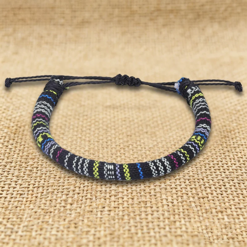 Olivenorma Armband im Bohemian-Ethno-Stil, handgefertigt aus Baumwollgarn, Freundschaftsarmband geflochten