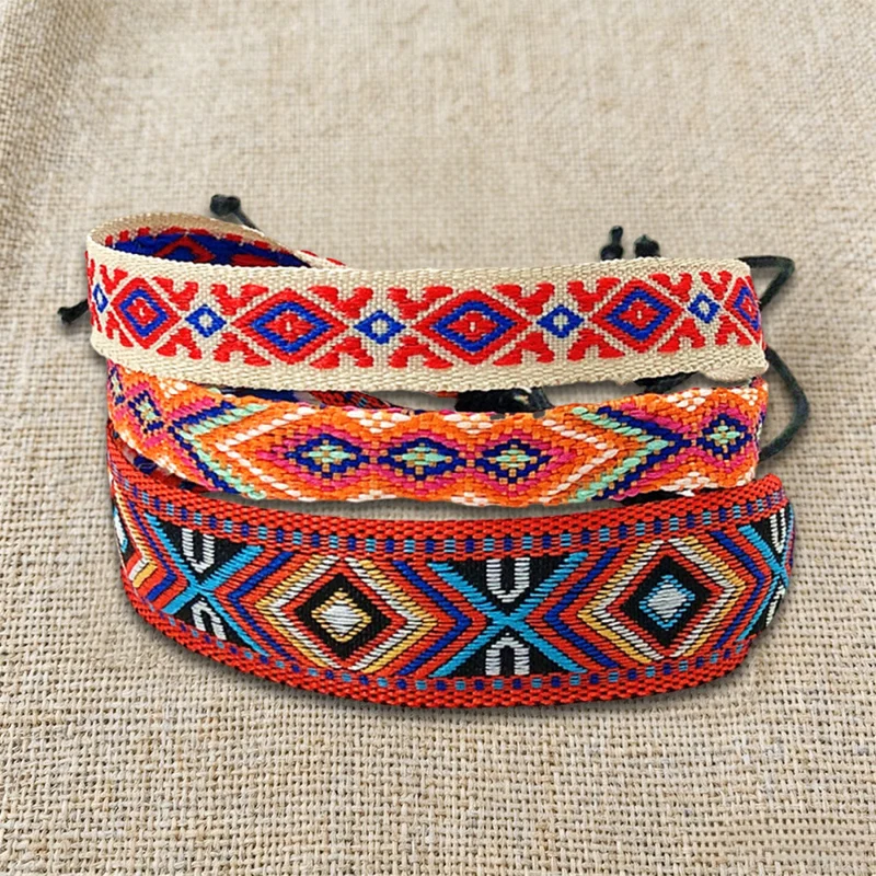Olivenorma Premium Thread Handgefertigtes mehrfarbiges Boho-Ethno-Flechtarmband