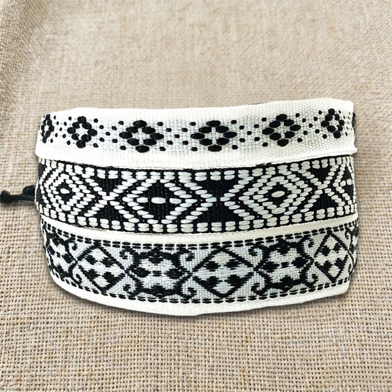 Olivenorma Premium Thread Handgefertigtes mehrfarbiges Boho-Ethno-Flechtarmband