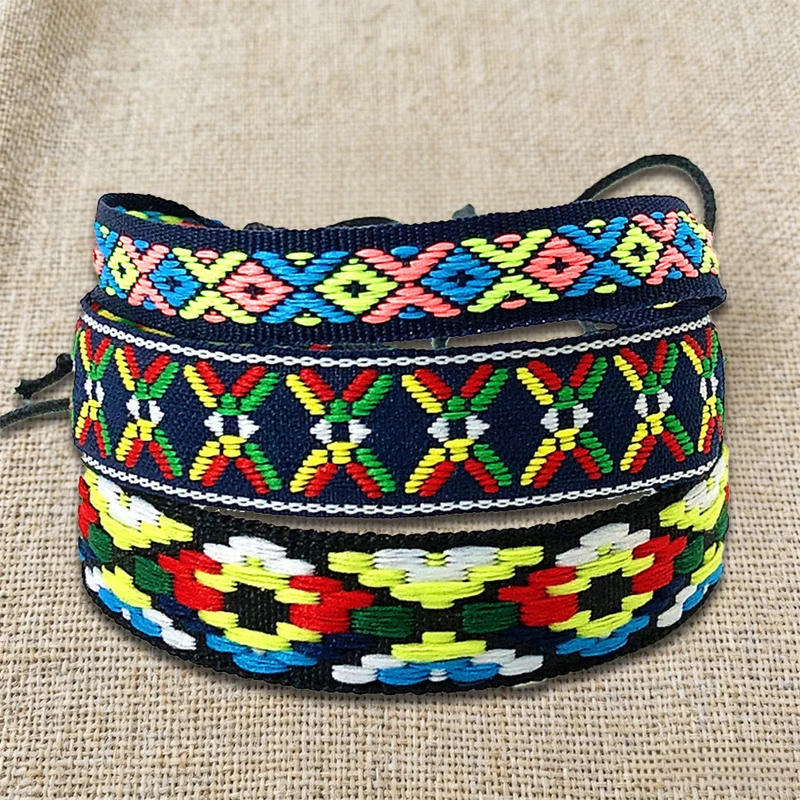 Olivenorma Premium Thread Handgefertigtes mehrfarbiges Boho-Ethno-Flechtarmband