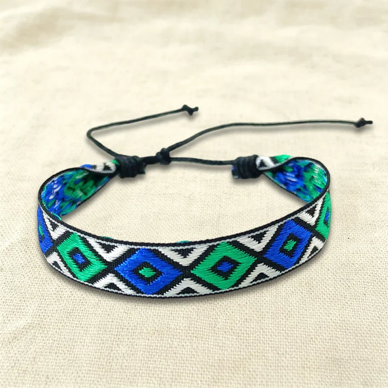 Olivenorma Casual Boho Verstellbares Geflochtenes Armband für jeden Tag