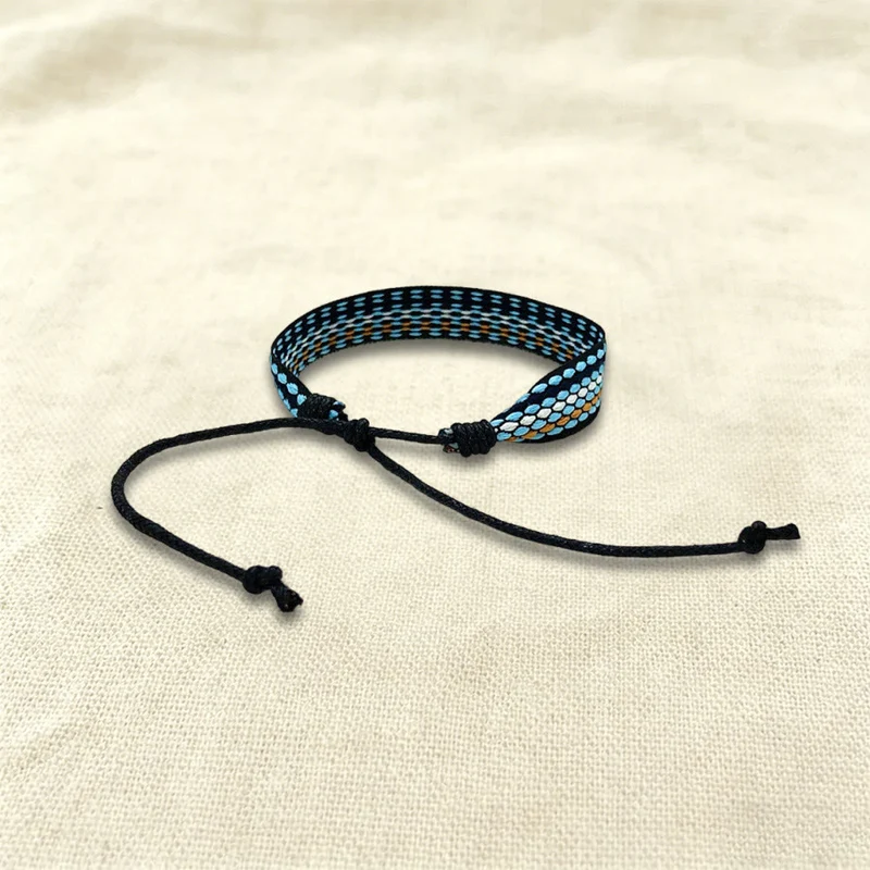 Olivenorma Casual Boho Verstellbares Geflochtenes Armband für jeden Tag
