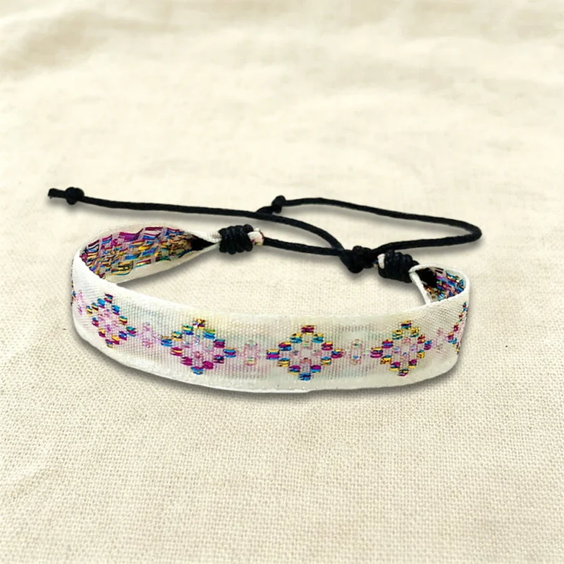 Olivenorma Casual Boho Verstellbares Geflochtenes Armband für jeden Tag