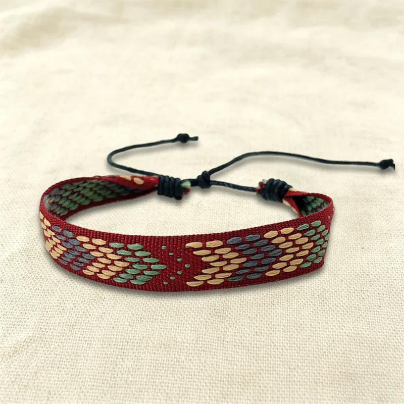Olivenorma Casual Boho Verstellbares Geflochtenes Armband für jeden Tag