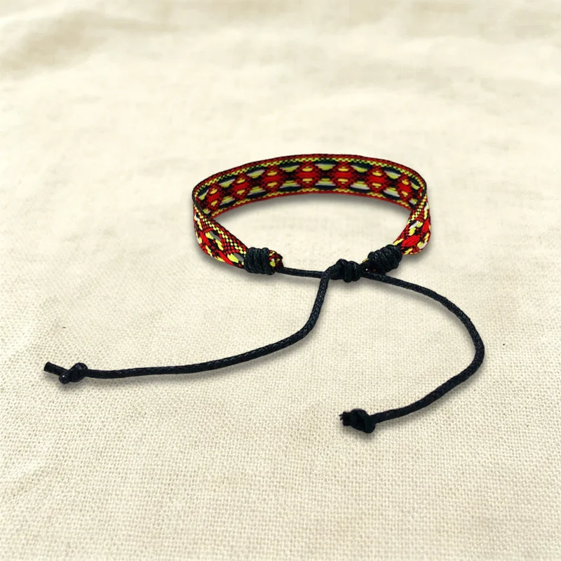 Olivenorma Casual Boho Verstellbares Geflochtenes Armband für jeden Tag