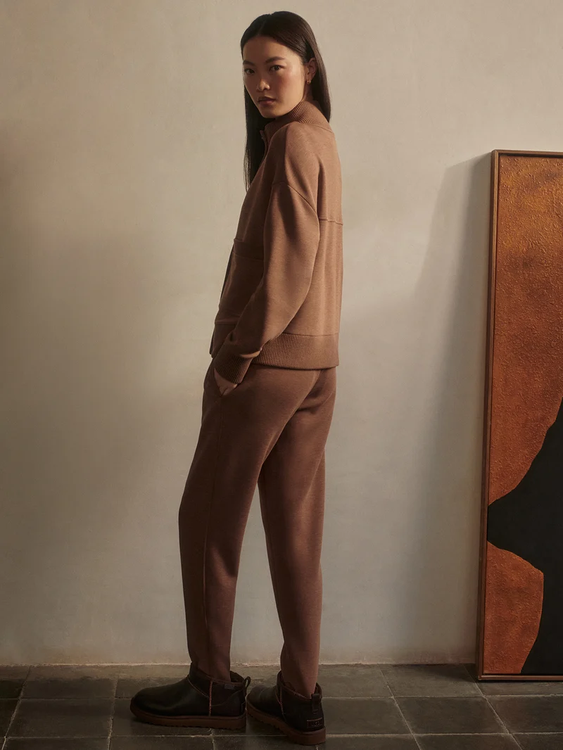 The Slim Zip Hem Pant 29.5