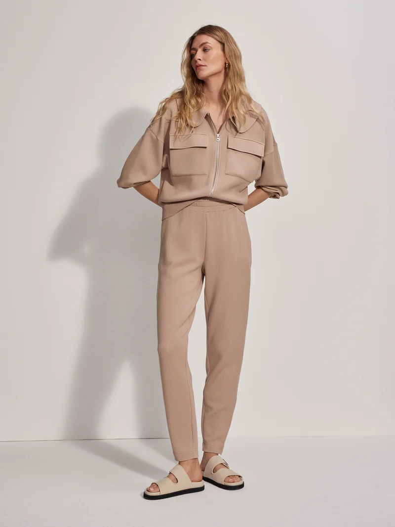 The Slim Zip Hem Pant 26