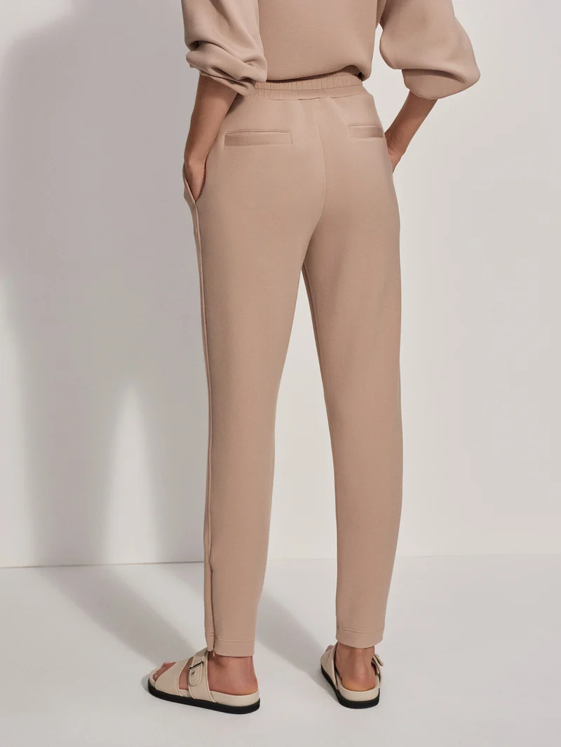 The Slim Zip Hem Pant 26