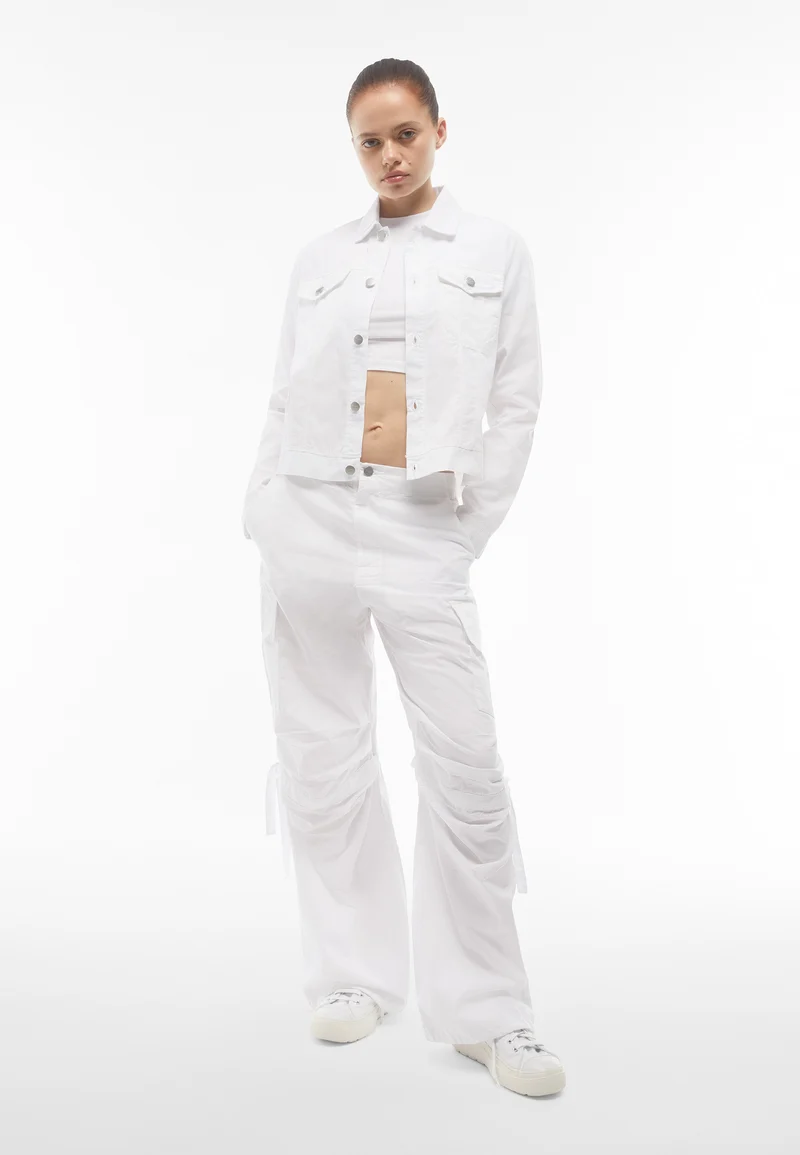 Top - White