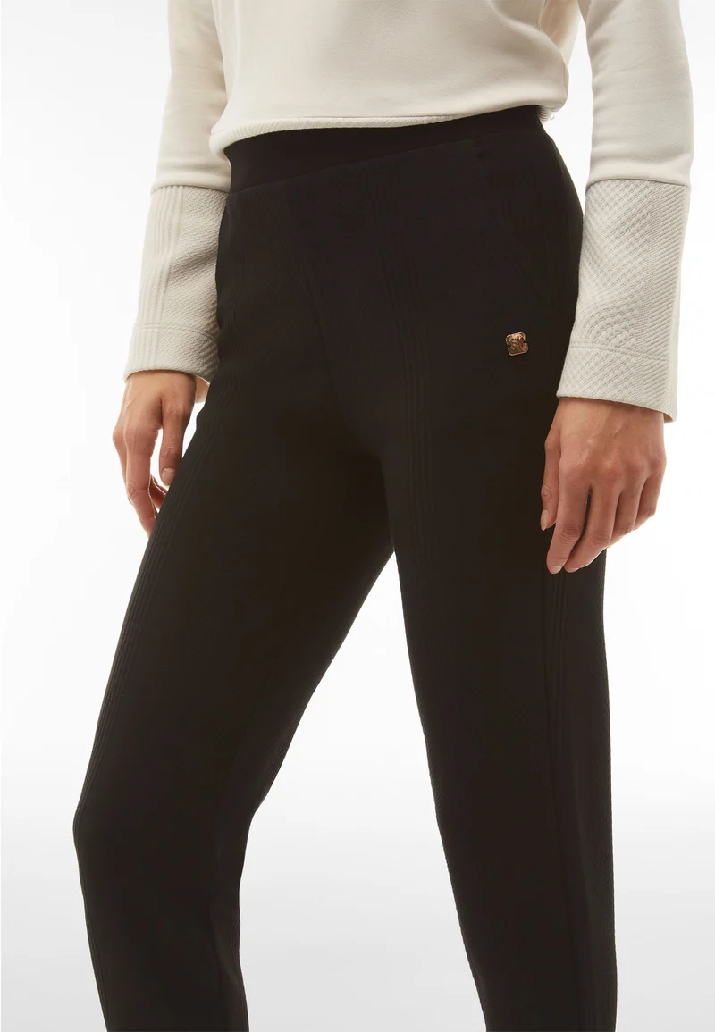 Comfort Pants Straight Leg Full Length - Black