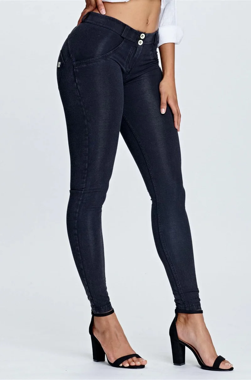 WR.UP Push-Up Regular Waist Skinny Denim Jeans - Denim Black - Black Seam
