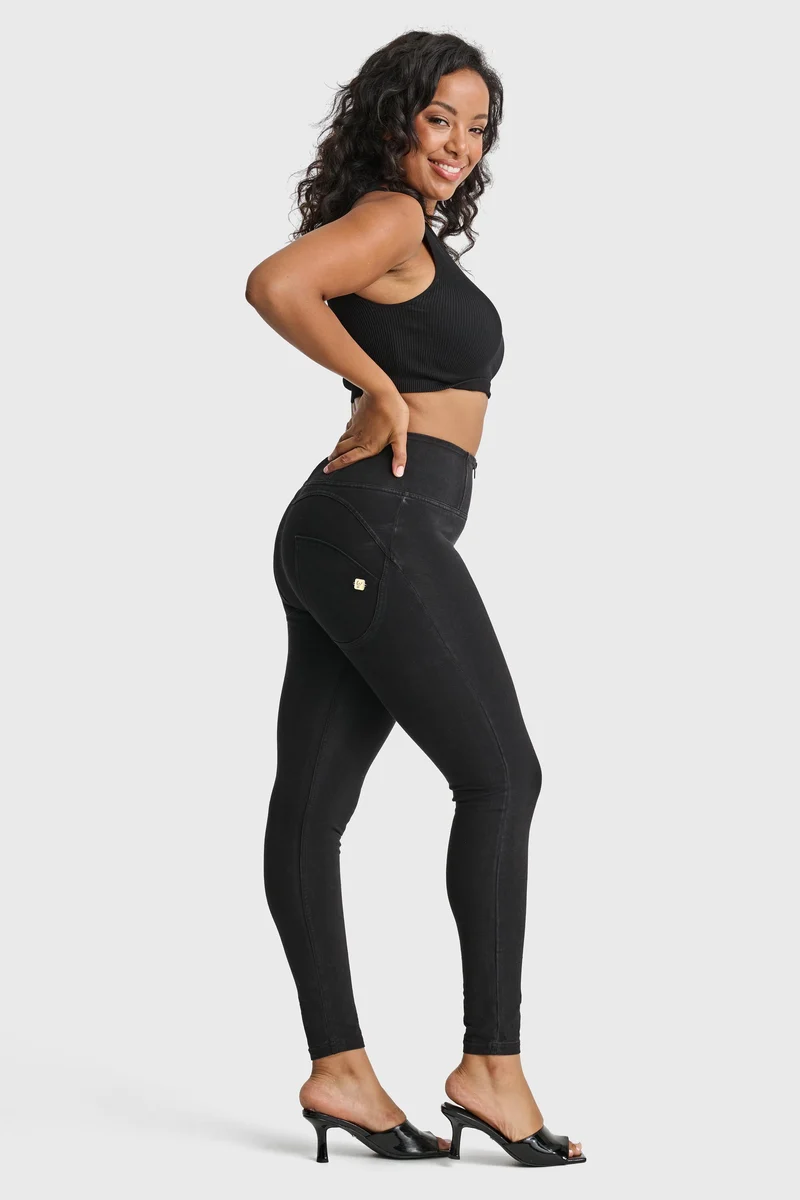 WR.UP Push-Up High Waist Skinny Denim Jeans - Denim Black - Black Seam