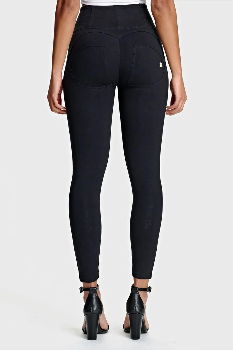 WR.UP Push-Up High Waist Skinny Pants - Black